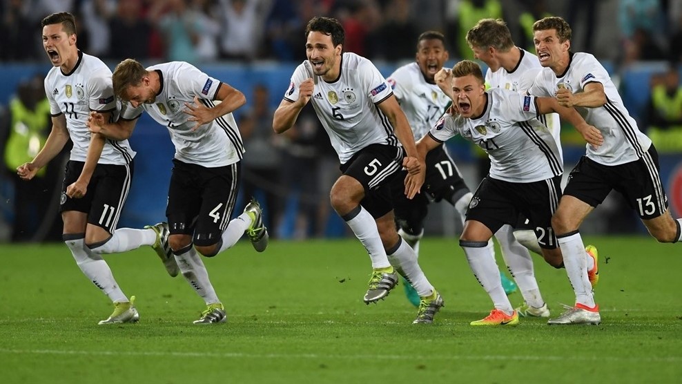 'Alemanha x Itália' termina com triunfo dos germânicos