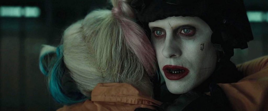 Joker (Jared Leto) e Harley Quinn (Margot Robbie) em Suicide Squad (2016)