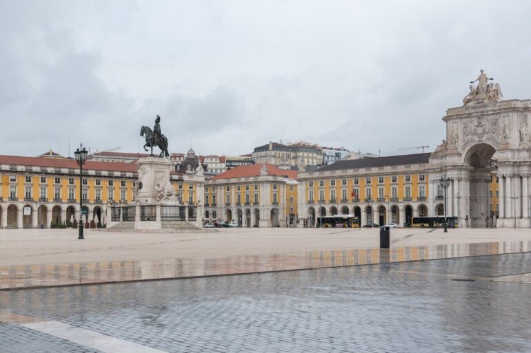 Lisboa - Confinamento - Palavra do Ano